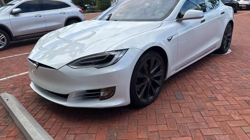 TESLA MODEL S 2019 5YJSA1E21KF312371 image